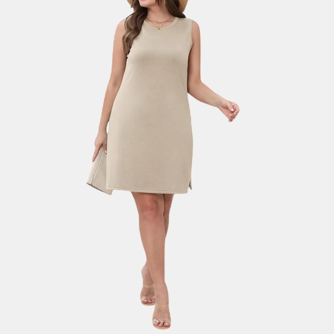 ROXANNE™ – Sleek Split-Hem Bodycon Dress