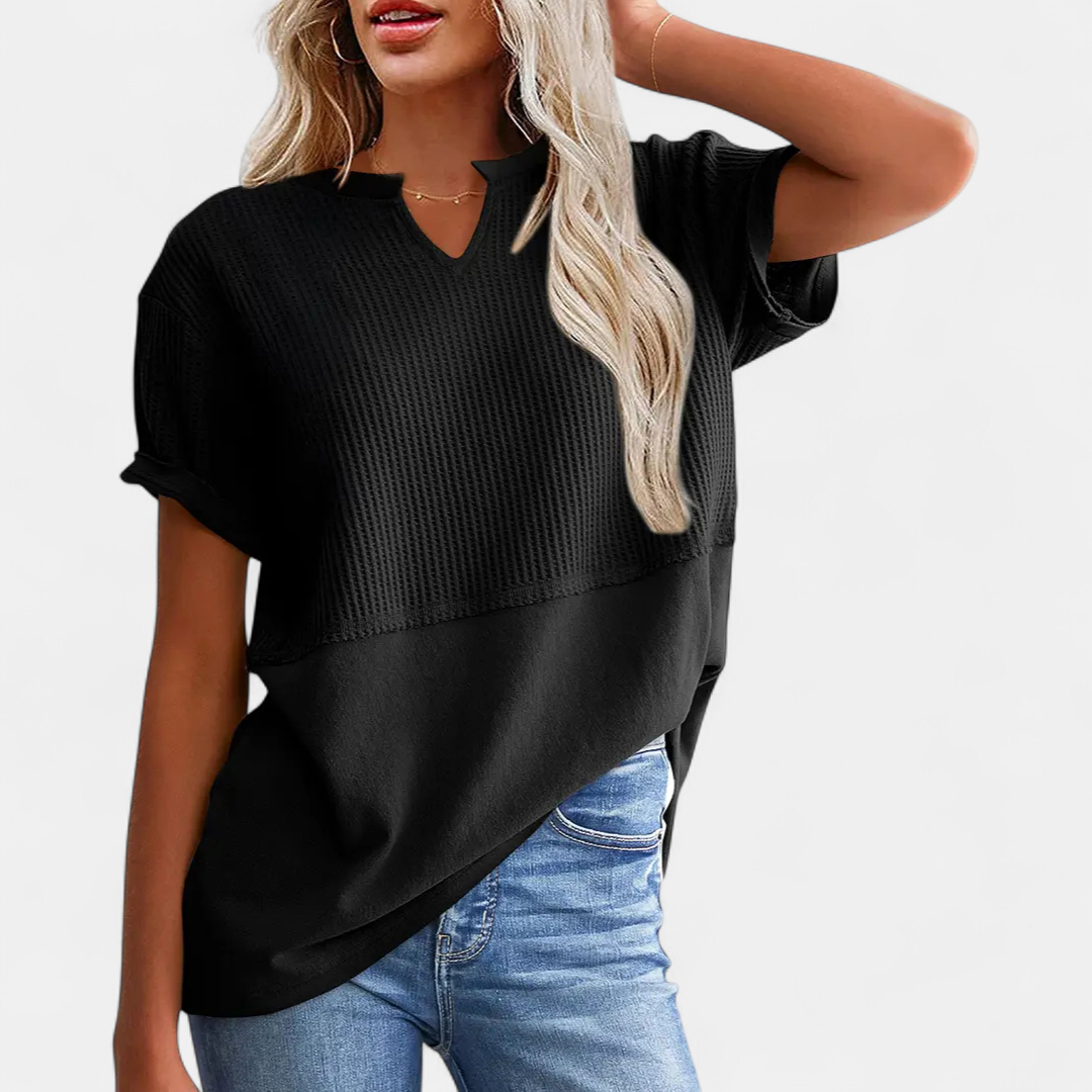 CALISTA™ – Breezy Open-Knit Vacation Cape Top