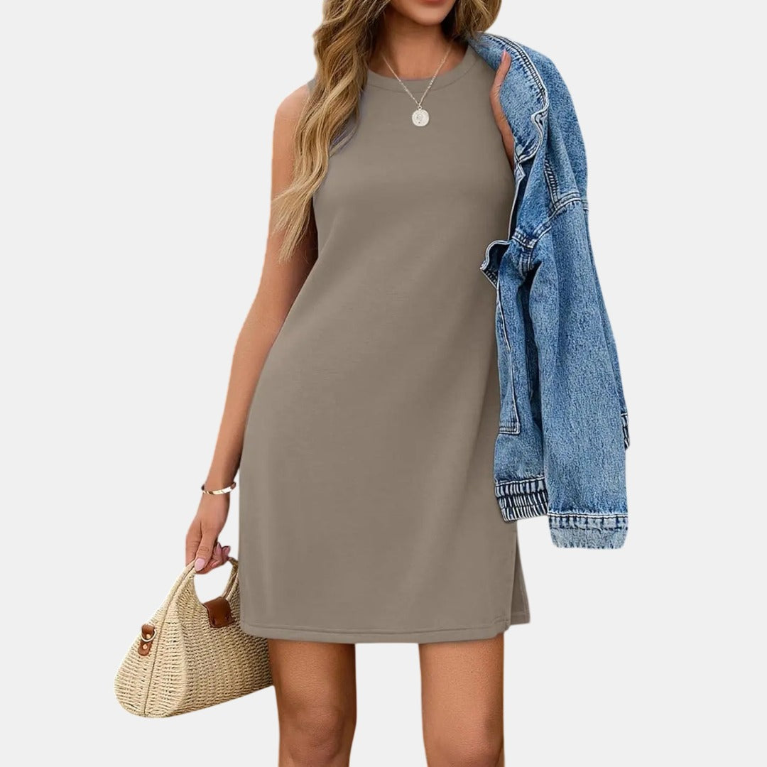 ROXANNE™ – Sleek Split-Hem Bodycon Dress