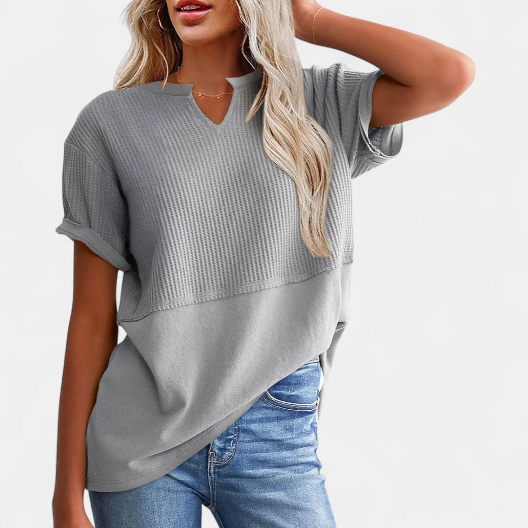 CALISTA™ – Breezy Open-Knit Vacation Cape Top