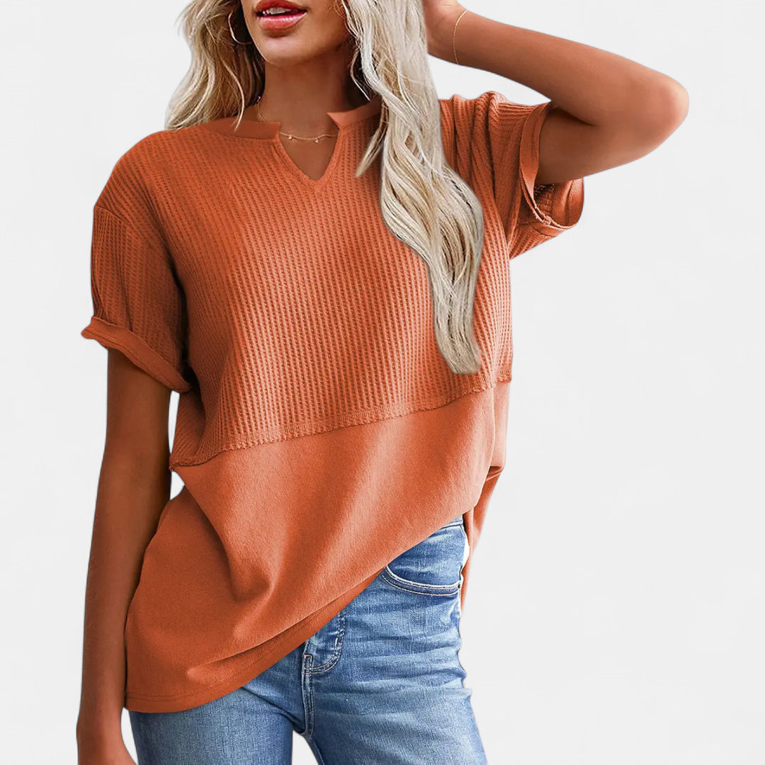 CALISTA™ – Breezy Open-Knit Vacation Cape Top