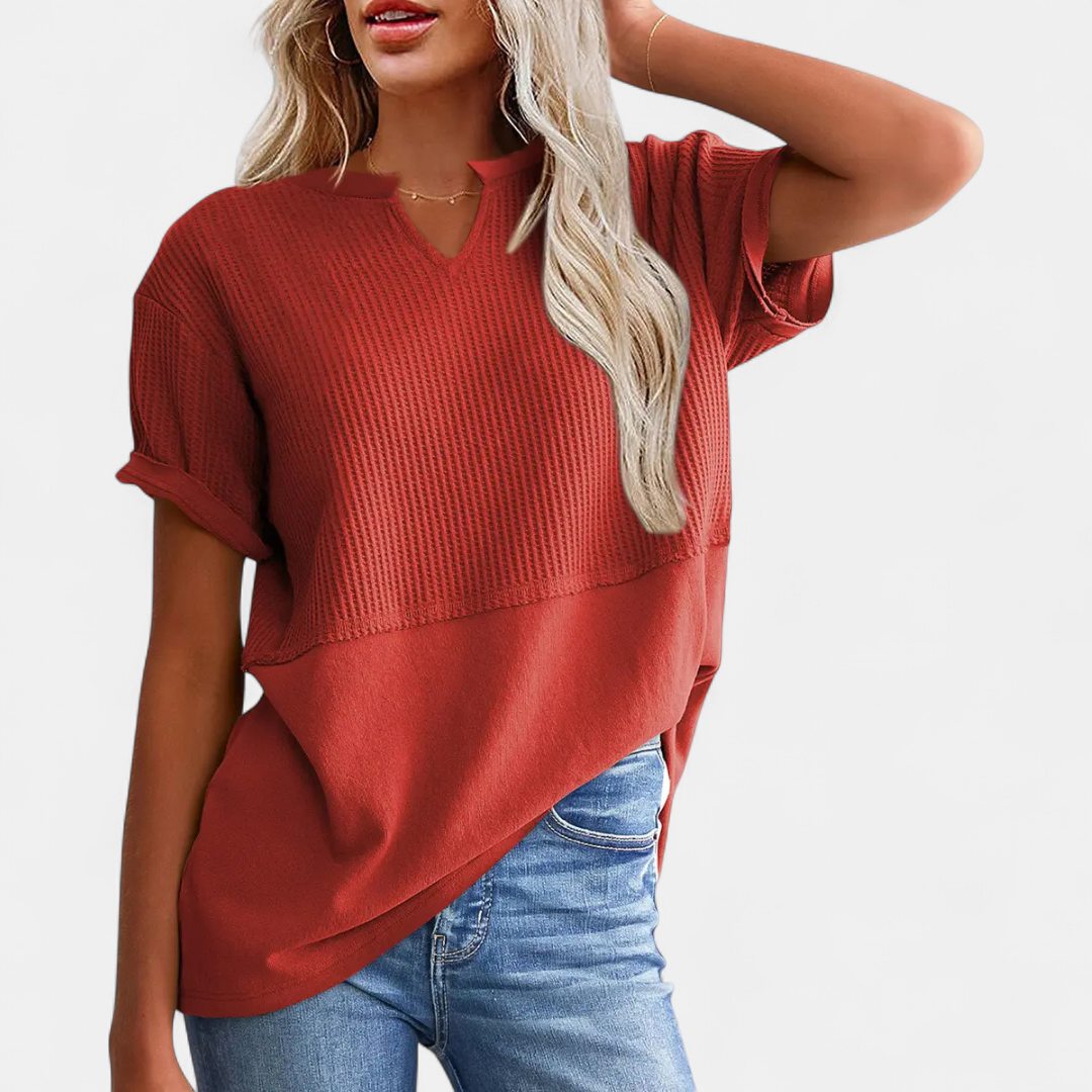 CALISTA™ – Breezy Open-Knit Vacation Cape Top